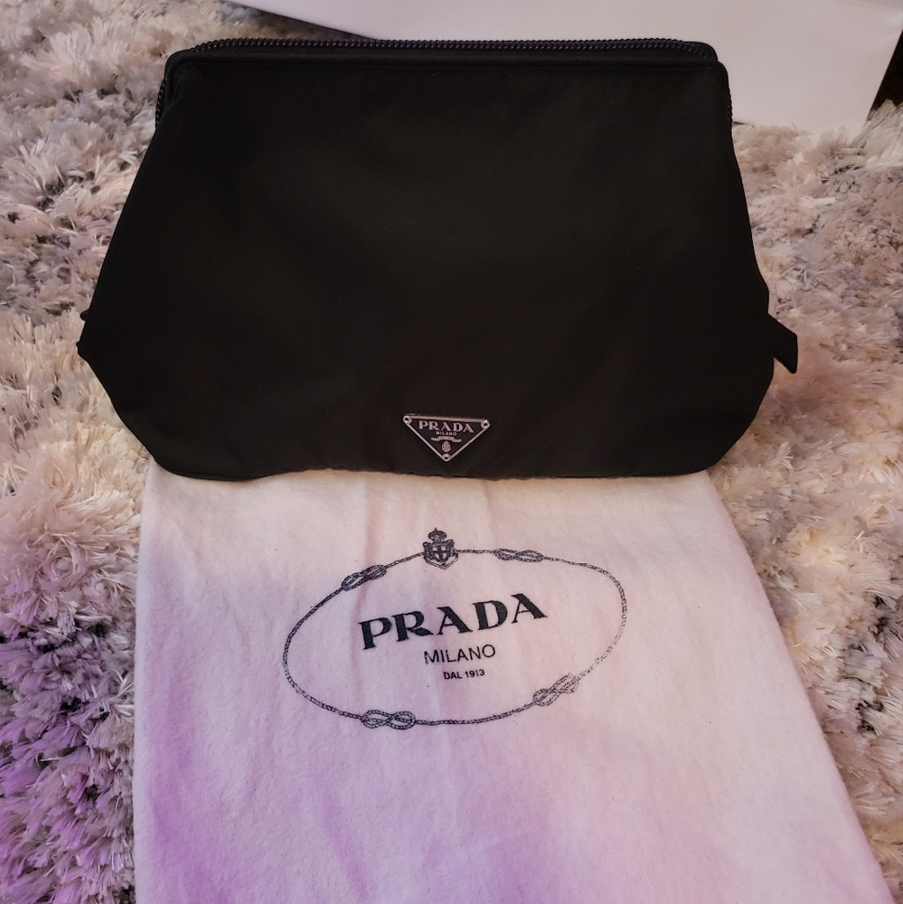 POUCH OR COSMETIC POUCH